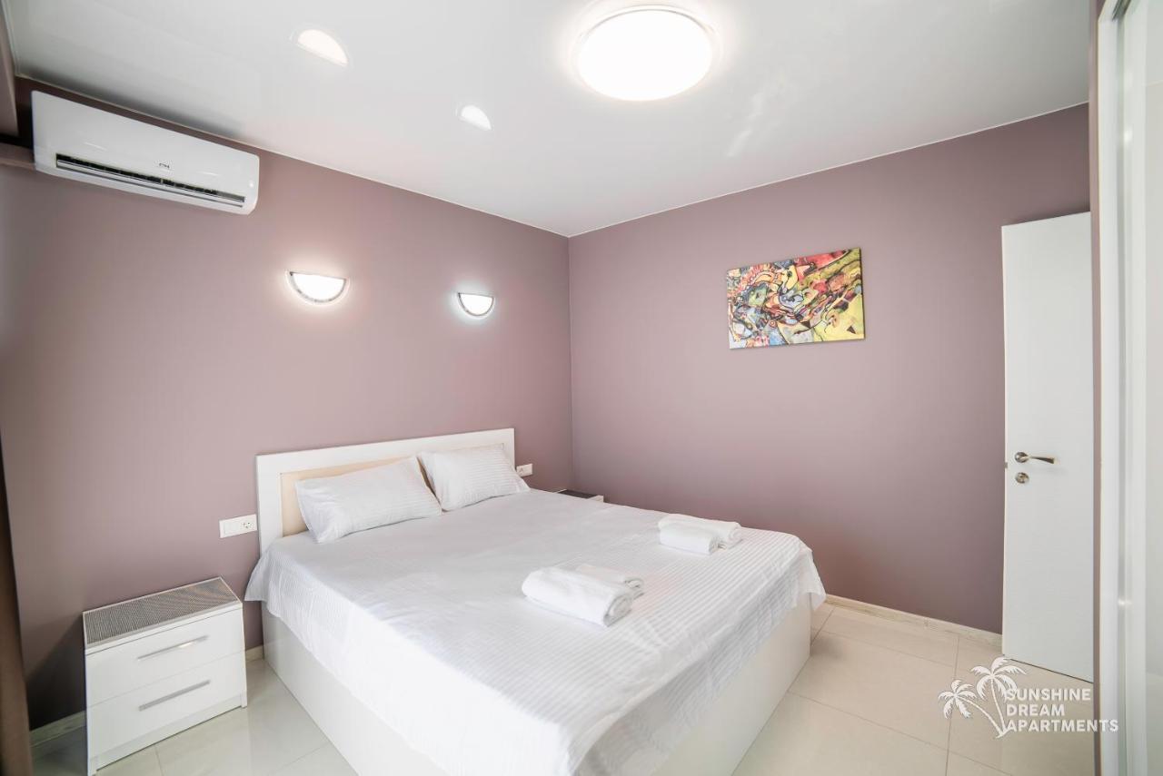 Sunshine Apartments Orbi Beach Tower Batoumi Extérieur photo